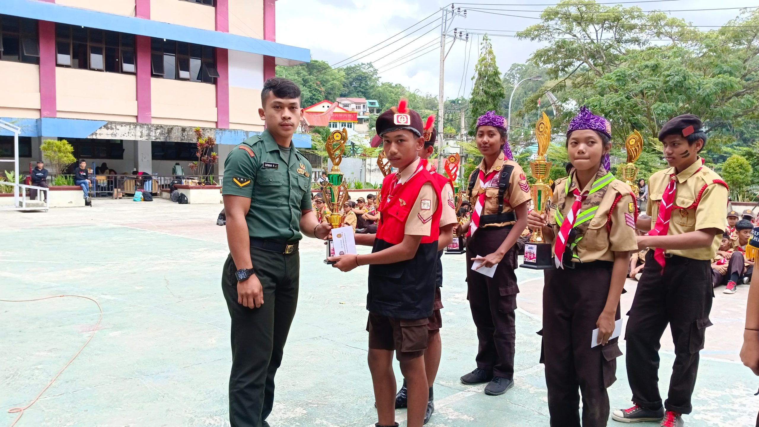 JUARA 1 PPB - LOMBA KREASI YEL-YEL DAN BARIS BERBARIS (LKYB)
