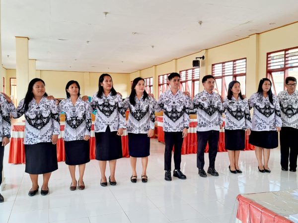 Konferensi PGRI Ranting SMPN 1 Rantepao